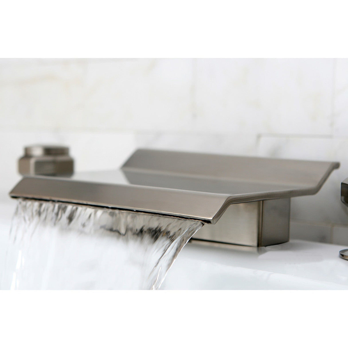 Milano KS2248AR Two-Handle 3-Hole Deck Mount Roman Tub Faucet, Brushed Nickel