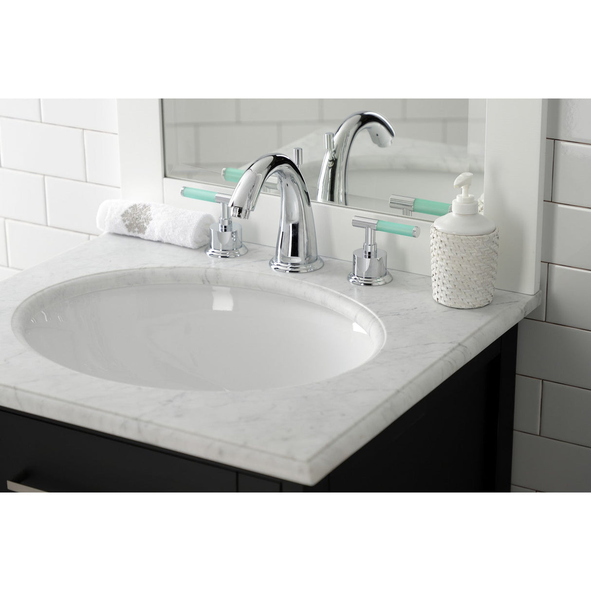 Kaiser KS2961CKL Two-Handle Deck Mount Widespread Bathroom Faucet with Brass Pop-Up, Polished Chrome