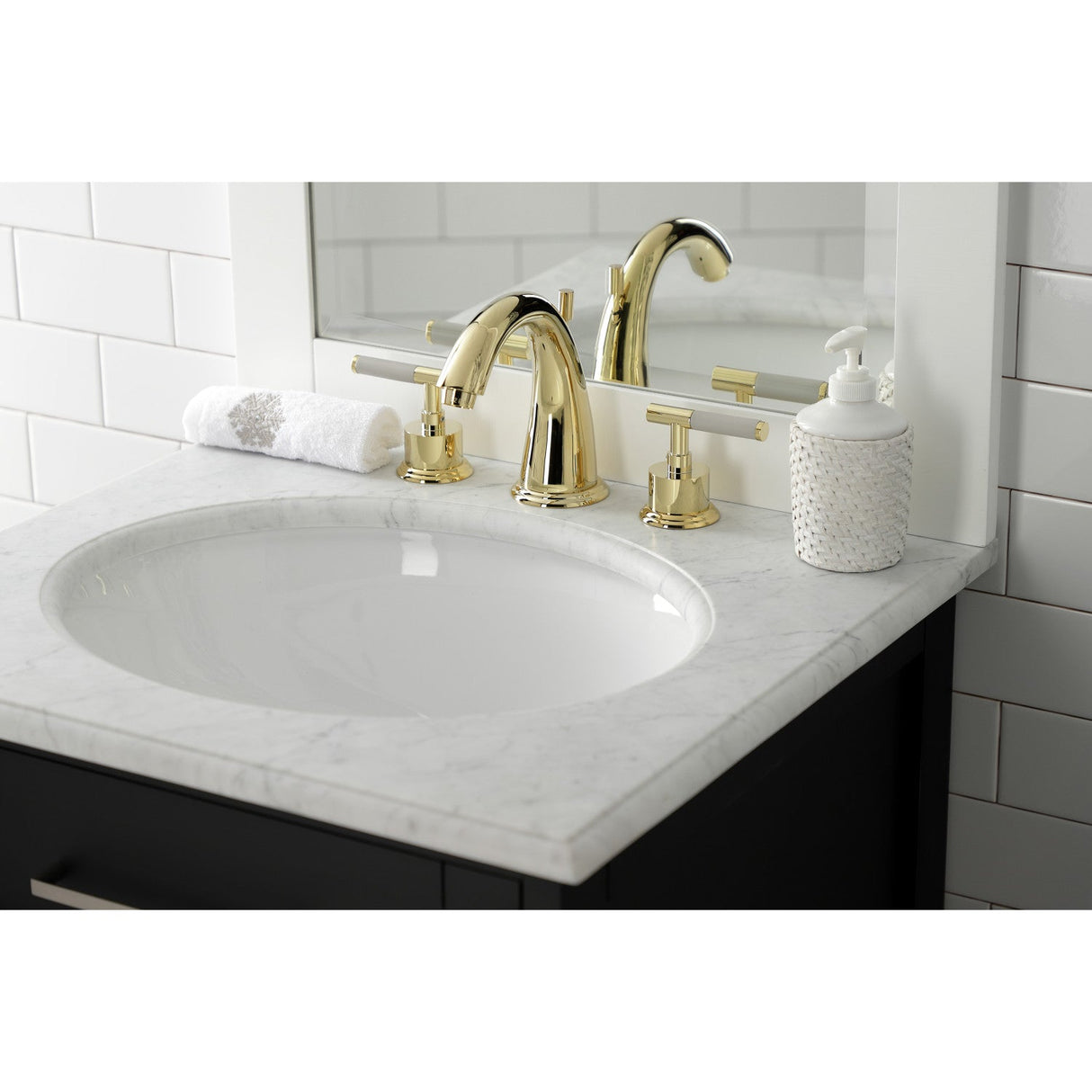 Kaiser KS2962CKL Two-Handle Deck Mount Widespread Bathroom Faucet with Brass Pop-Up, Polished Brass