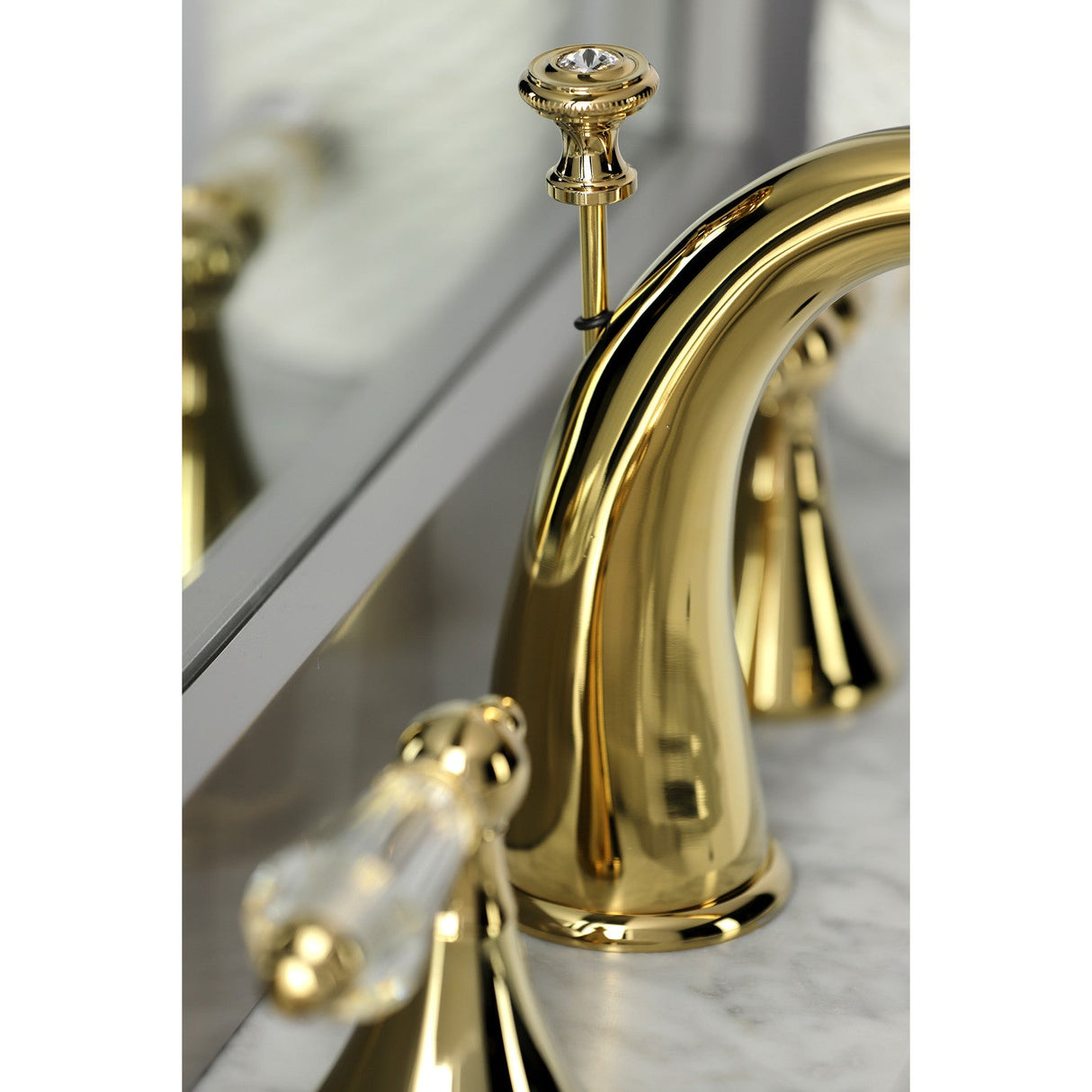 Wilshire KS2972WLL Two-Handle 3-Hole Deck Mount Widespread Bathroom Faucet with Brass Pop-Up, Polished Brass