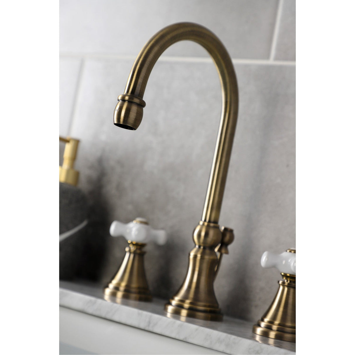 Governor KS2983PX Two-Handle 3-Hole Deck Mount Widespread Bathroom Faucet with Brass Pop-Up, Antique Brass