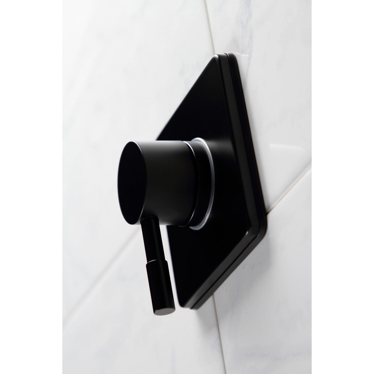 Concord KS3040DL Single-Handle Wall Mount Three-Way Diverter Valve with Trim Kit, Matte Black