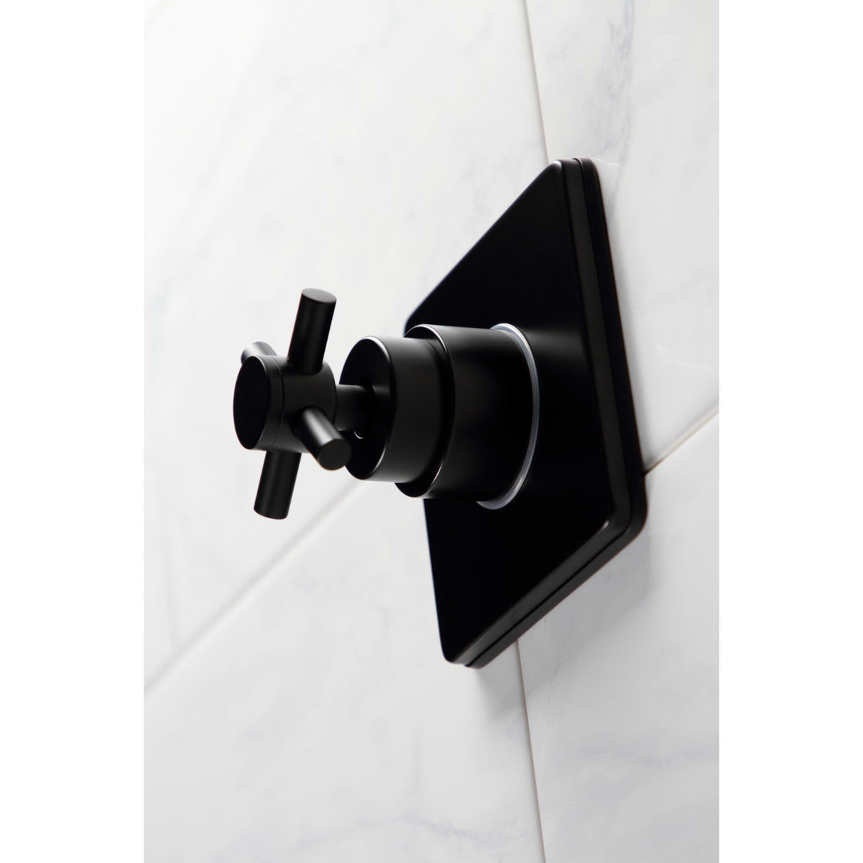 Concord KS3040DX Single-Handle Wall Mount Three-Way Diverter Valve with Trim Kit, Matte Black