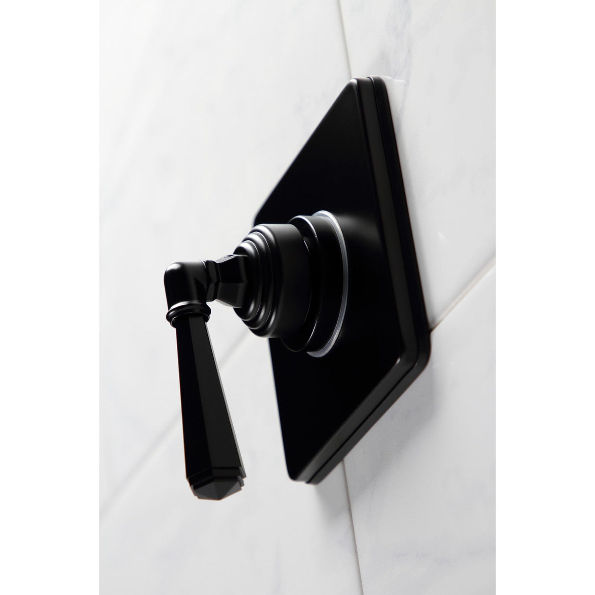 Metropolitan KS3040HL Single-Handle Wall Mount Three-Way Diverter Valve with Trim Kit, Matte Black
