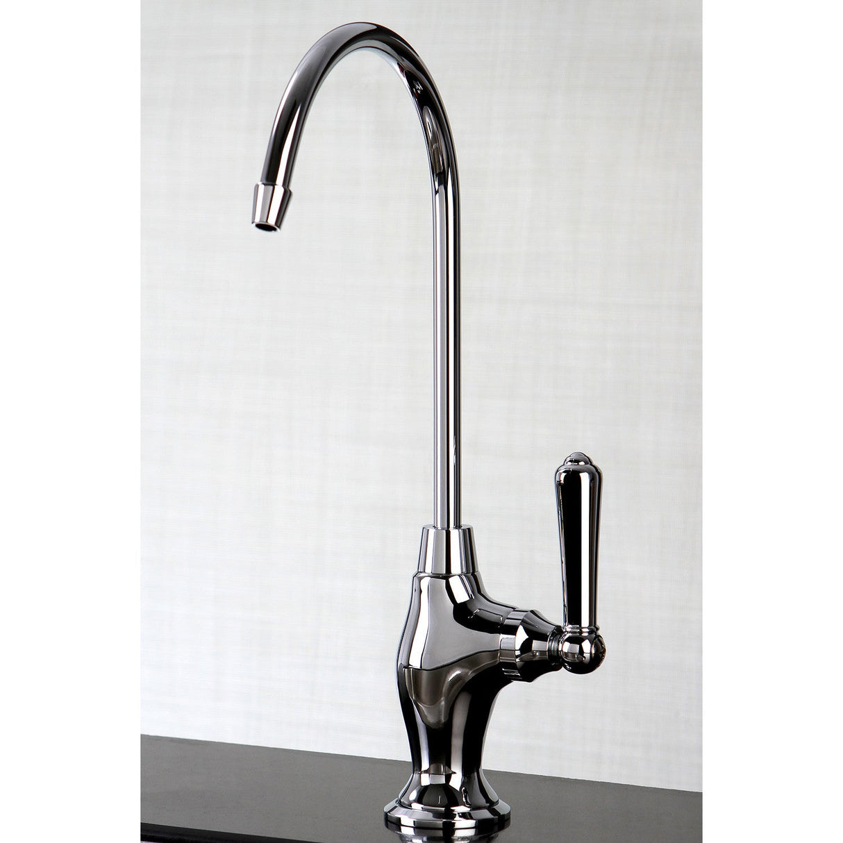 Magellan KS3191NML Single-Handle 1-Hole Deck Mount Water Filtration Faucet, Polished Chrome