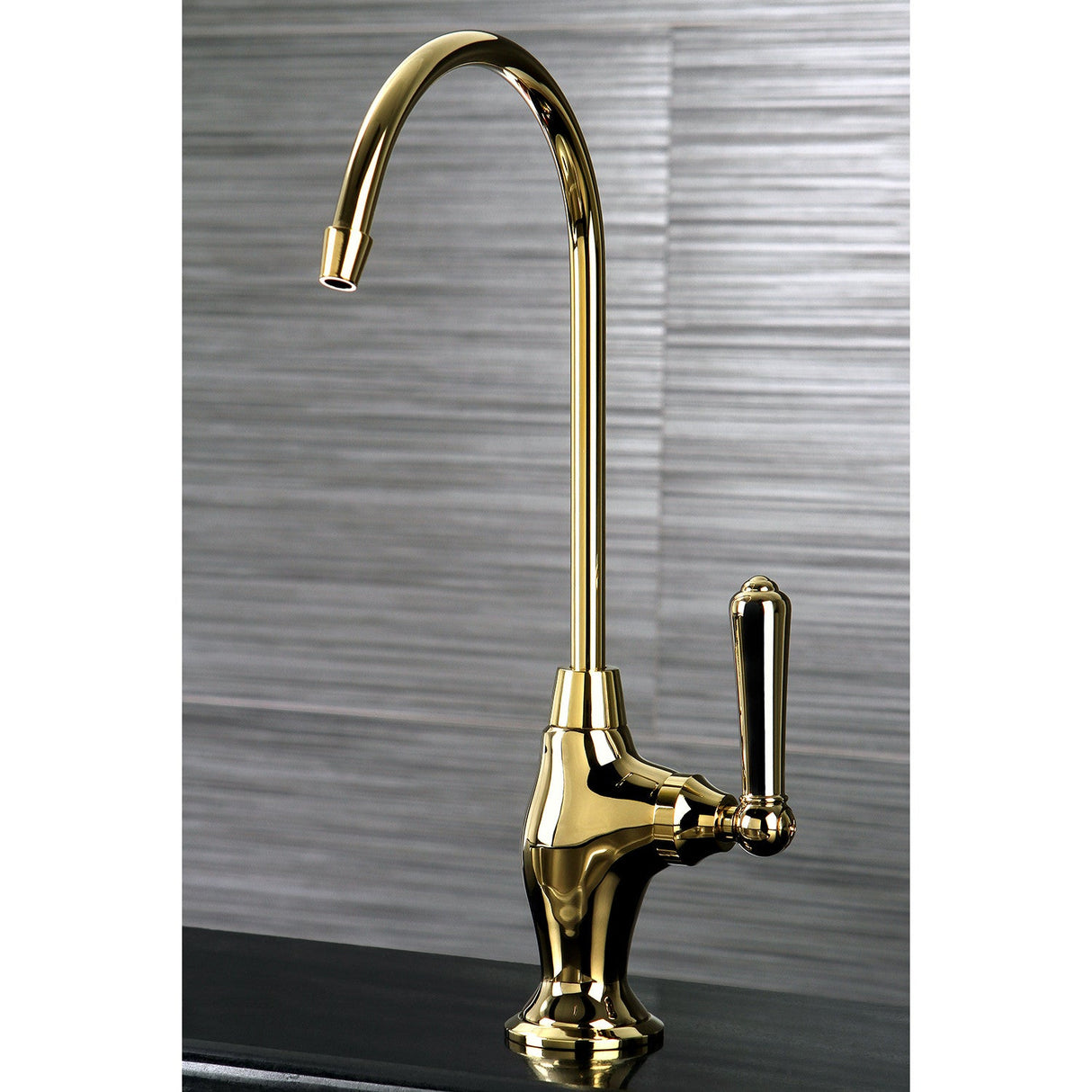 Magellan KS3192NML Single-Handle 1-Hole Deck Mount Water Filtration Faucet, Polished Brass