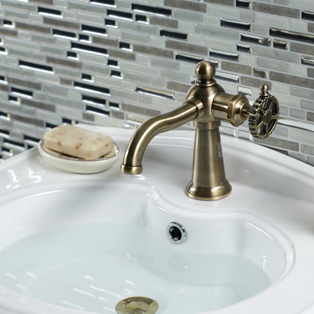 Fuller KS3543CG Single-Handle 1-Hole Deck Mount Bathroom Faucet with Push Pop-Up, Antique Brass