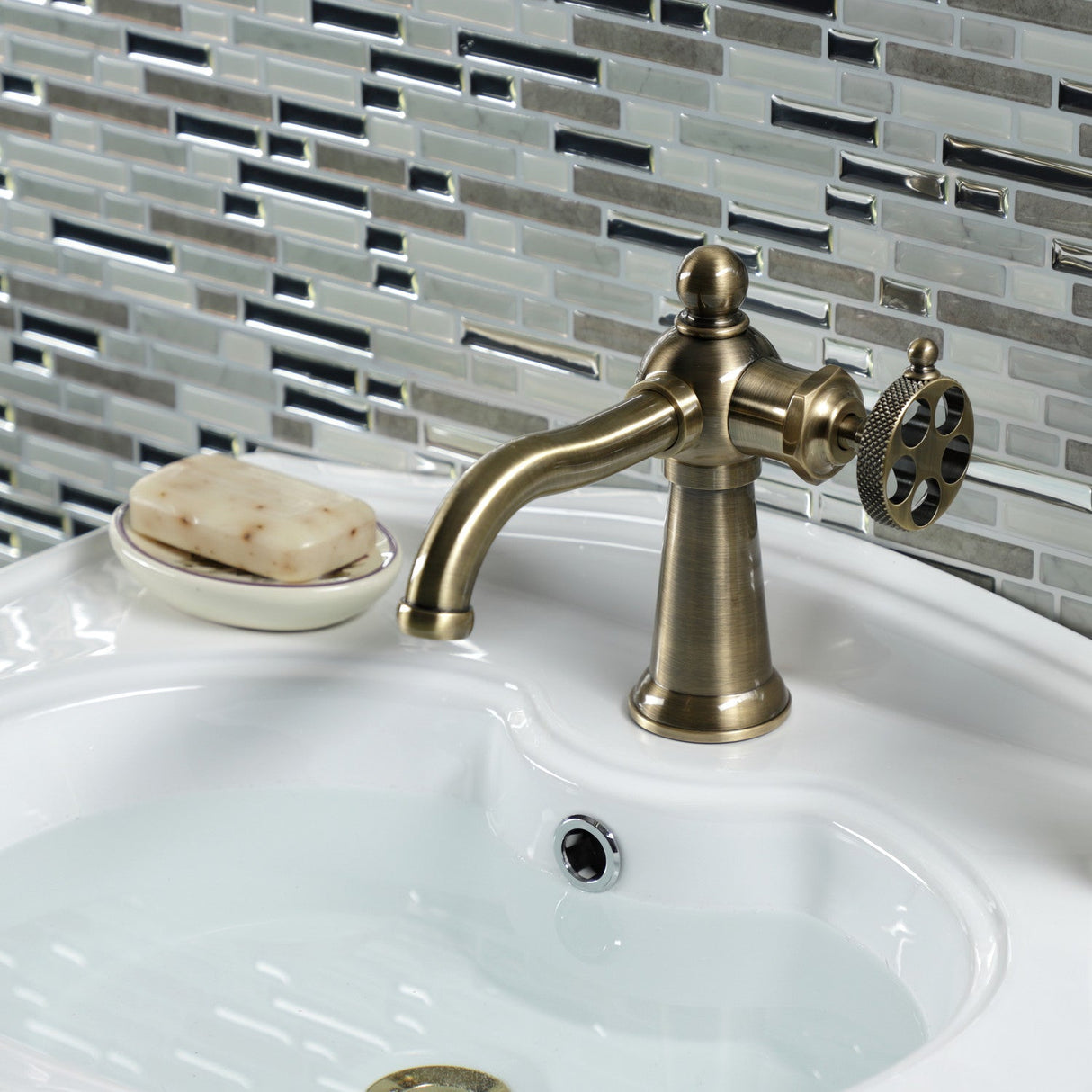 Webb KS3543RKX Single-Handle 1-Hole Deck Mount Bathroom Faucet with Knurled Handle and Push Pop-Up Drain, Antique Brass