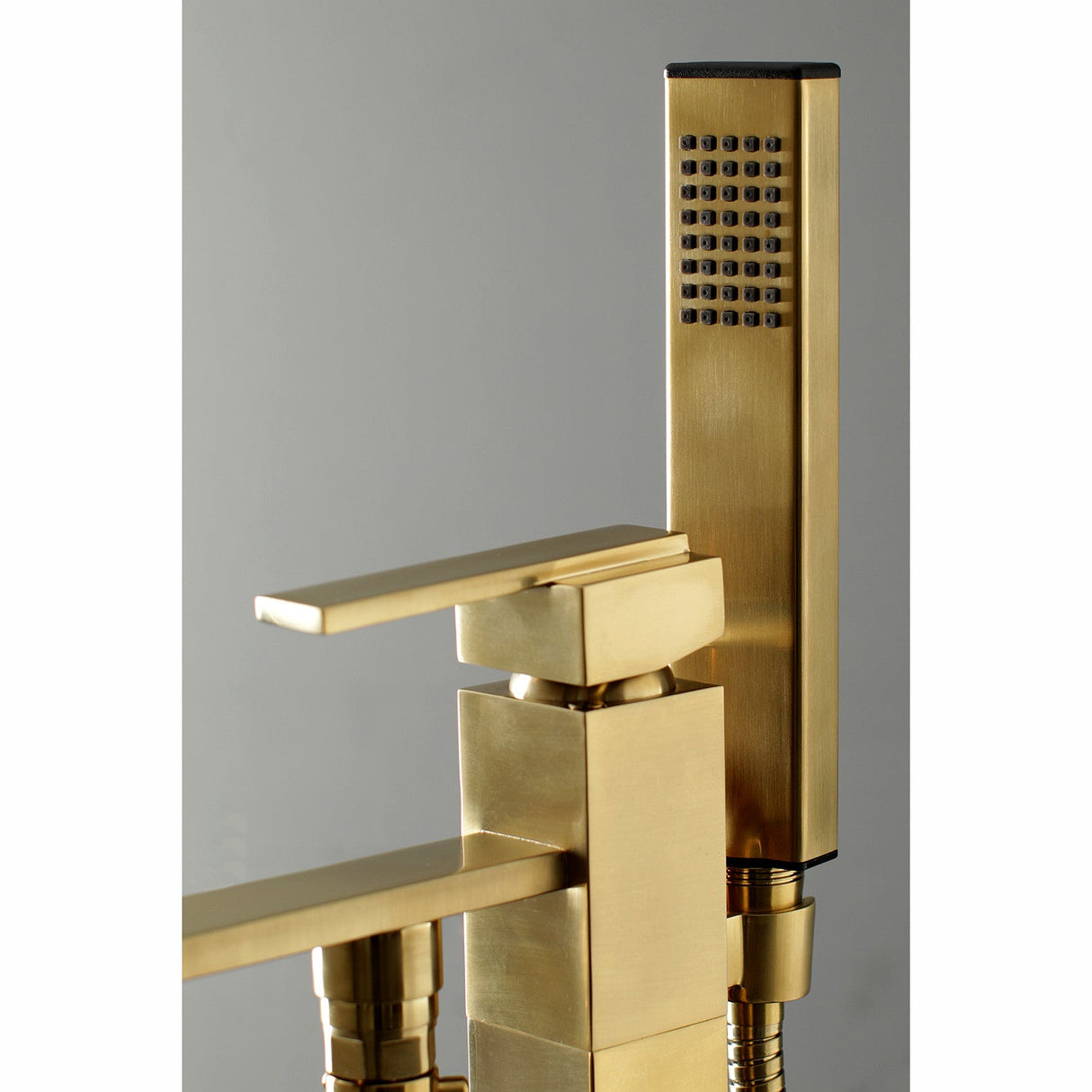 Executive KS4137QLL Single-Handle 1-Hole Freestanding Tub Faucet with Hand Shower, Brushed Brass
