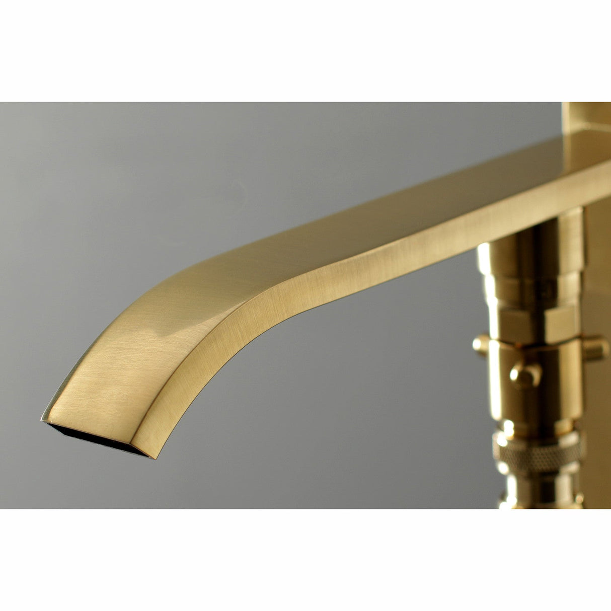 Executive KS4137QLL Single-Handle 1-Hole Freestanding Tub Faucet with Hand Shower, Brushed Brass