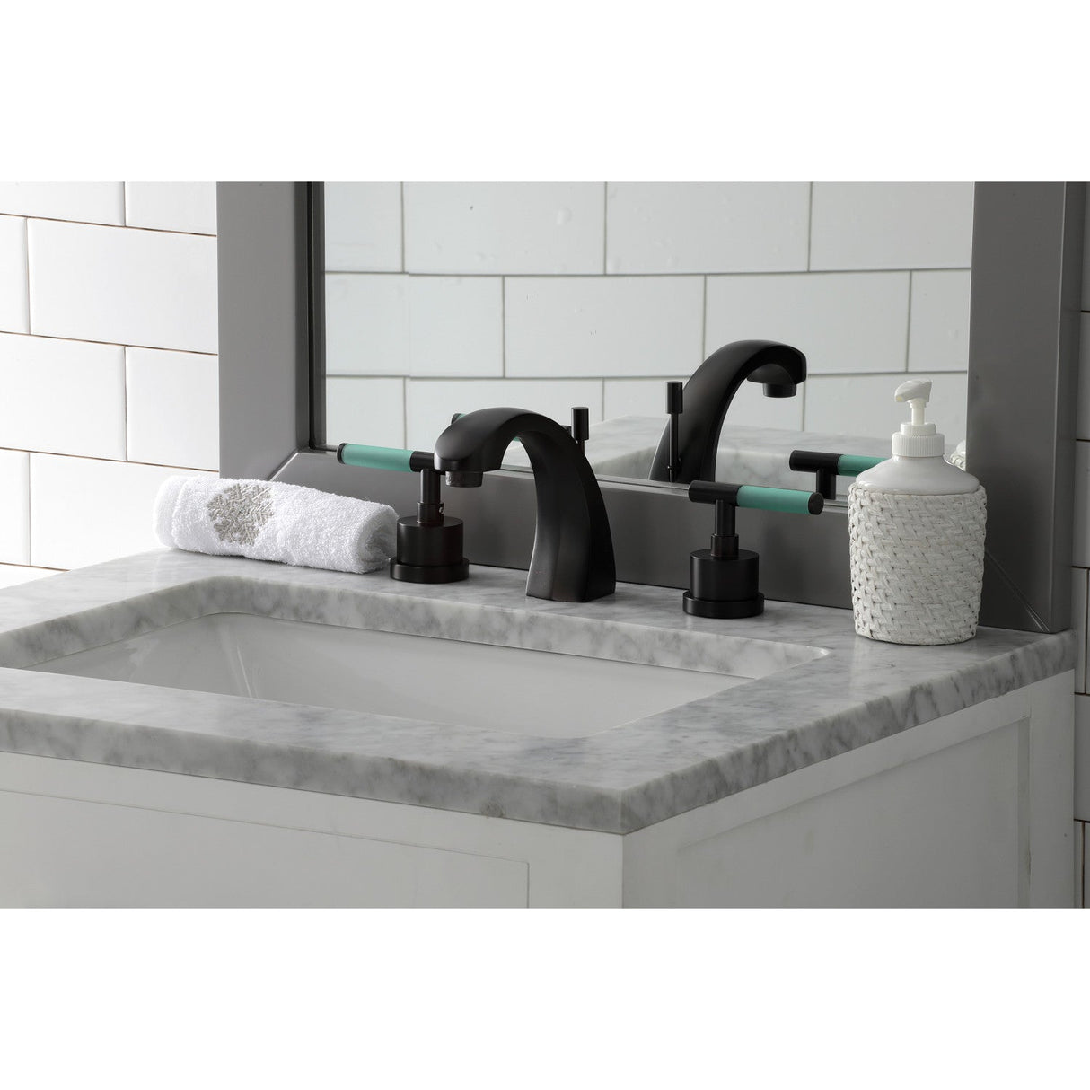 Kaiser KS4985CKL Two-Handle Deck Mount Widespread Bathroom Faucet with Brass Pop-Up, Oil Rubbed Bronze
