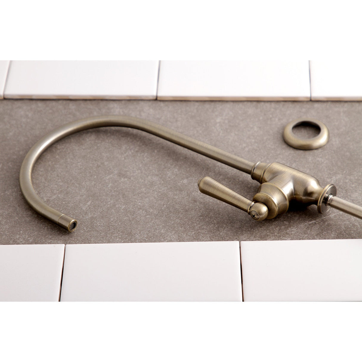 Magellan KS5193NML Single-Handle 1-Hole Deck Mount Water Filtration Faucet, Antique Brass