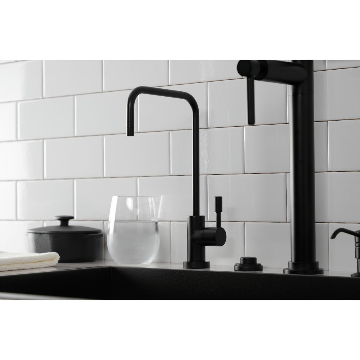 Concord KS6190DL Single-Handle 1-Hole Deck Mount Water Filtration Faucet, Matte Black