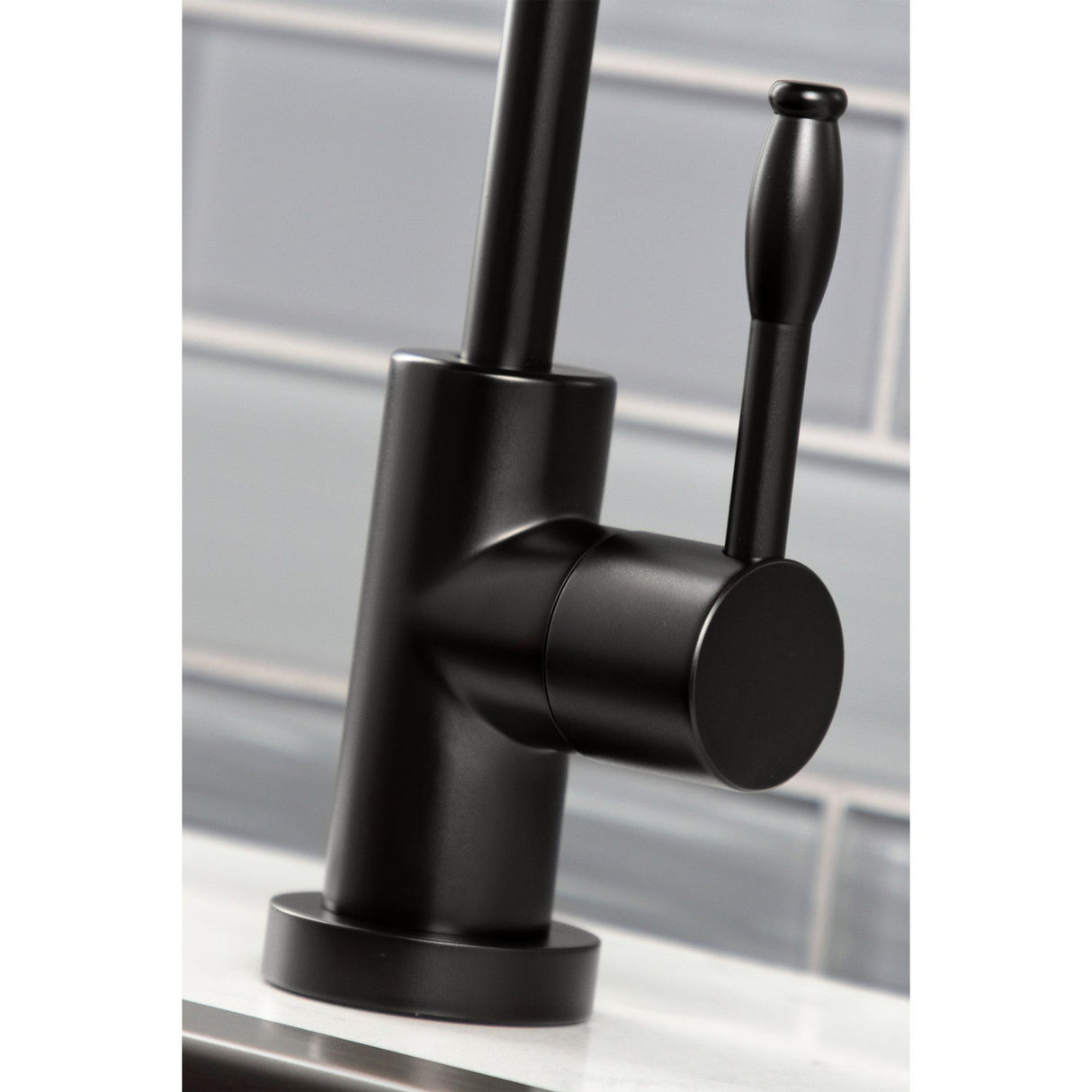 Nustudio KS6190NKL Single-Handle 1-Hole Deck Mount Water Filtration Faucet, Matte Black