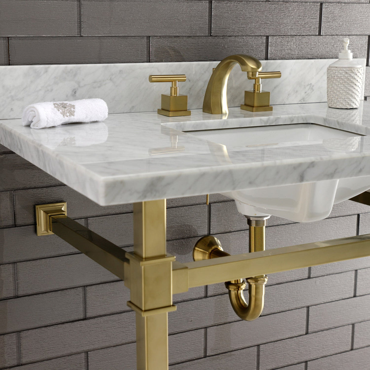 Fauceture KVPB36MSQ7 36-Inch Carrara Marble Console Sink, Marble White/Brushed Brass