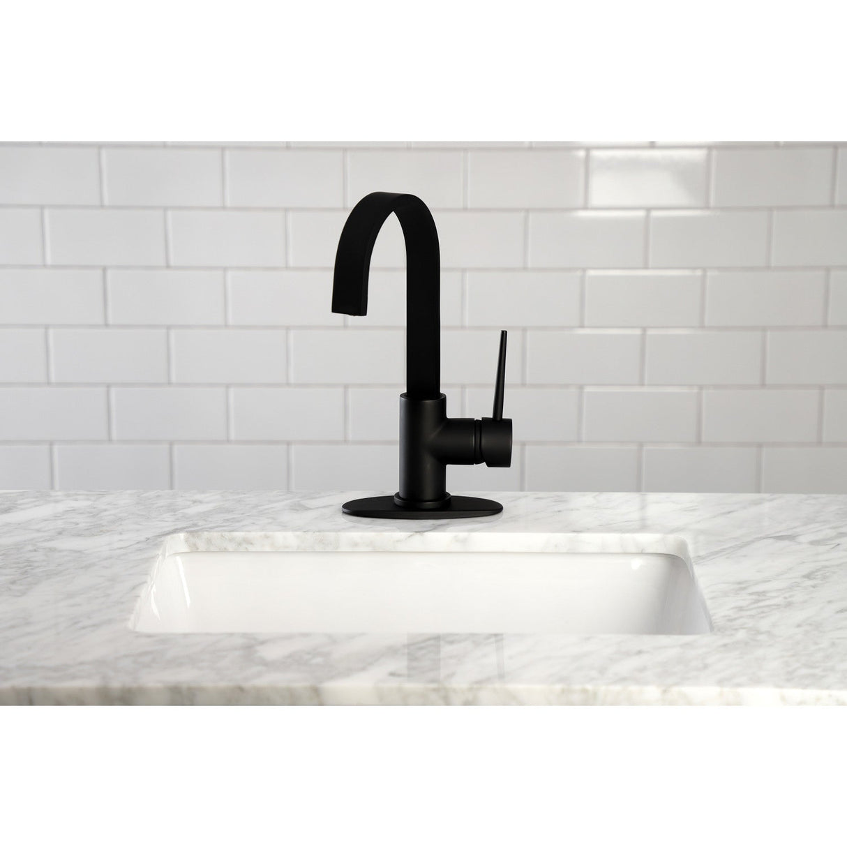 New York LS8610NYL Single-Handle 1-Hole Deck Mount Bar Faucet, Matte Black