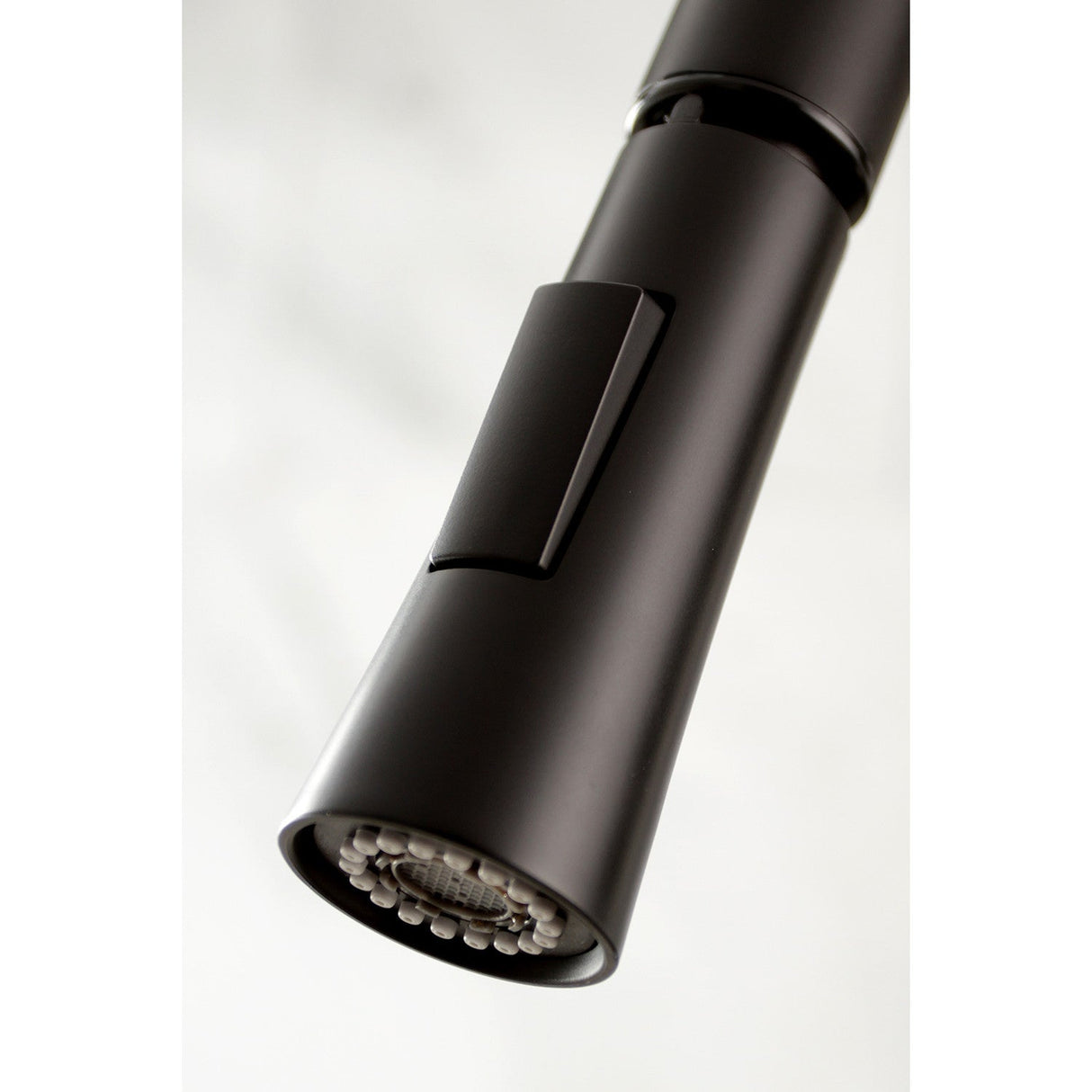 Concord LS8620DL Single-Handle 1-Hole Deck Mount Pull-Down Sprayer Kitchen Faucet, Matte Black