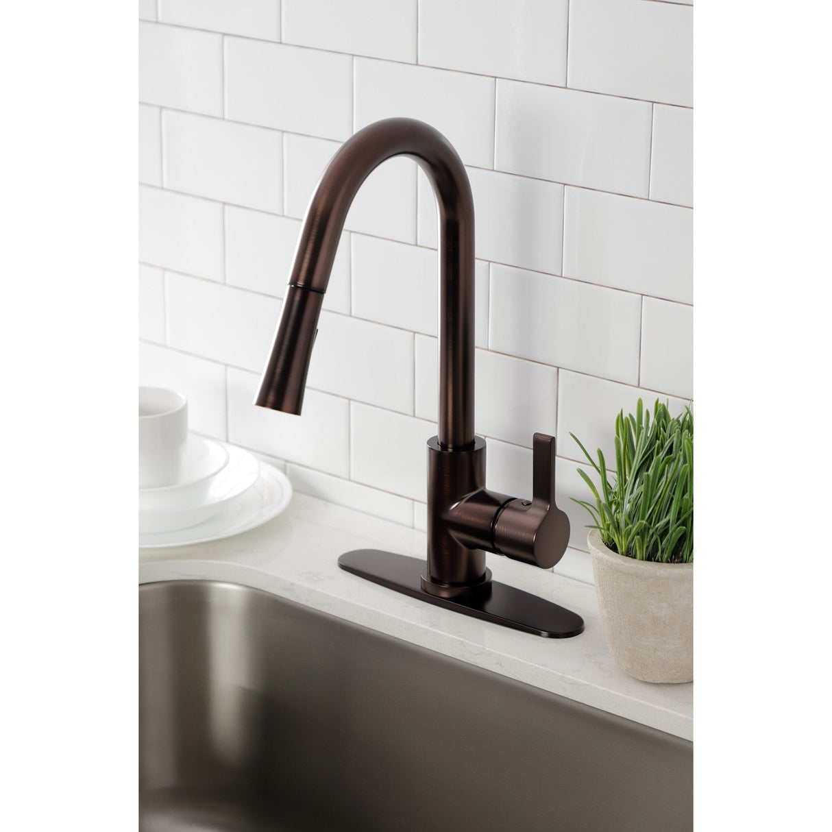 Continental LS8685CTL Single-Handle 1-Hole Deck Mount Pull-Down Sprayer Kitchen Faucet, Oil Rubbed Bronze