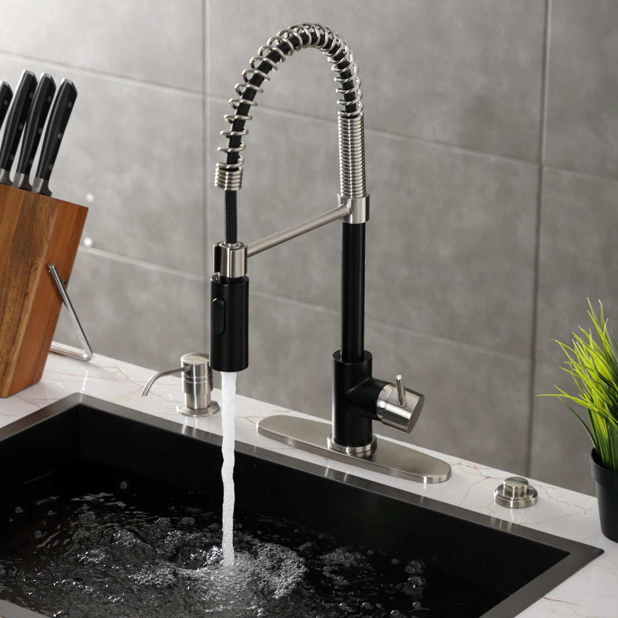 New York LS8779NYL Single-Handle 1-Hole Deck Mount Pre-Rinse Kitchen Faucet, Matte Black/Brushed Nickel