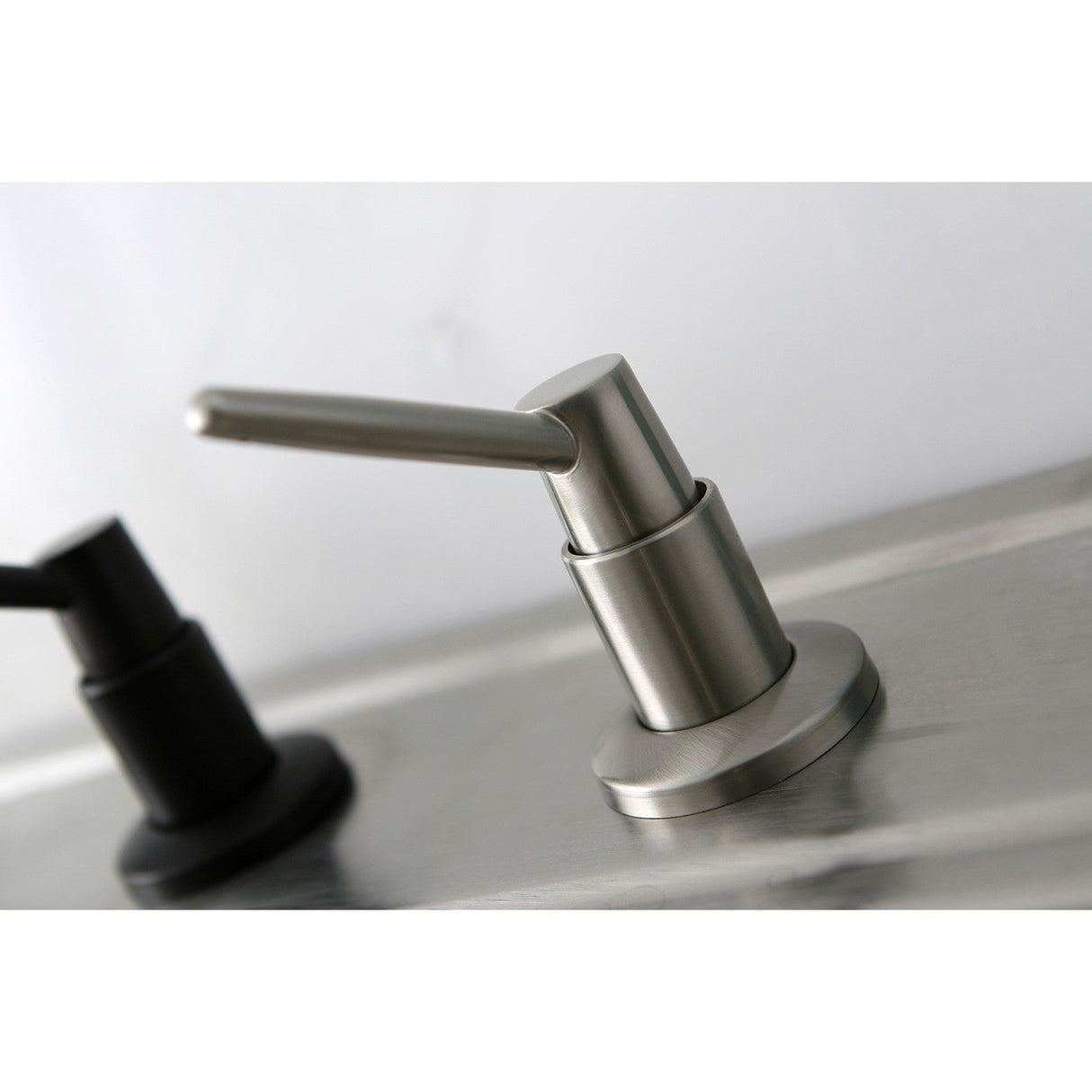 Elinvar SD8648 Kitchen Soap Dispenser, Brushed Nickel