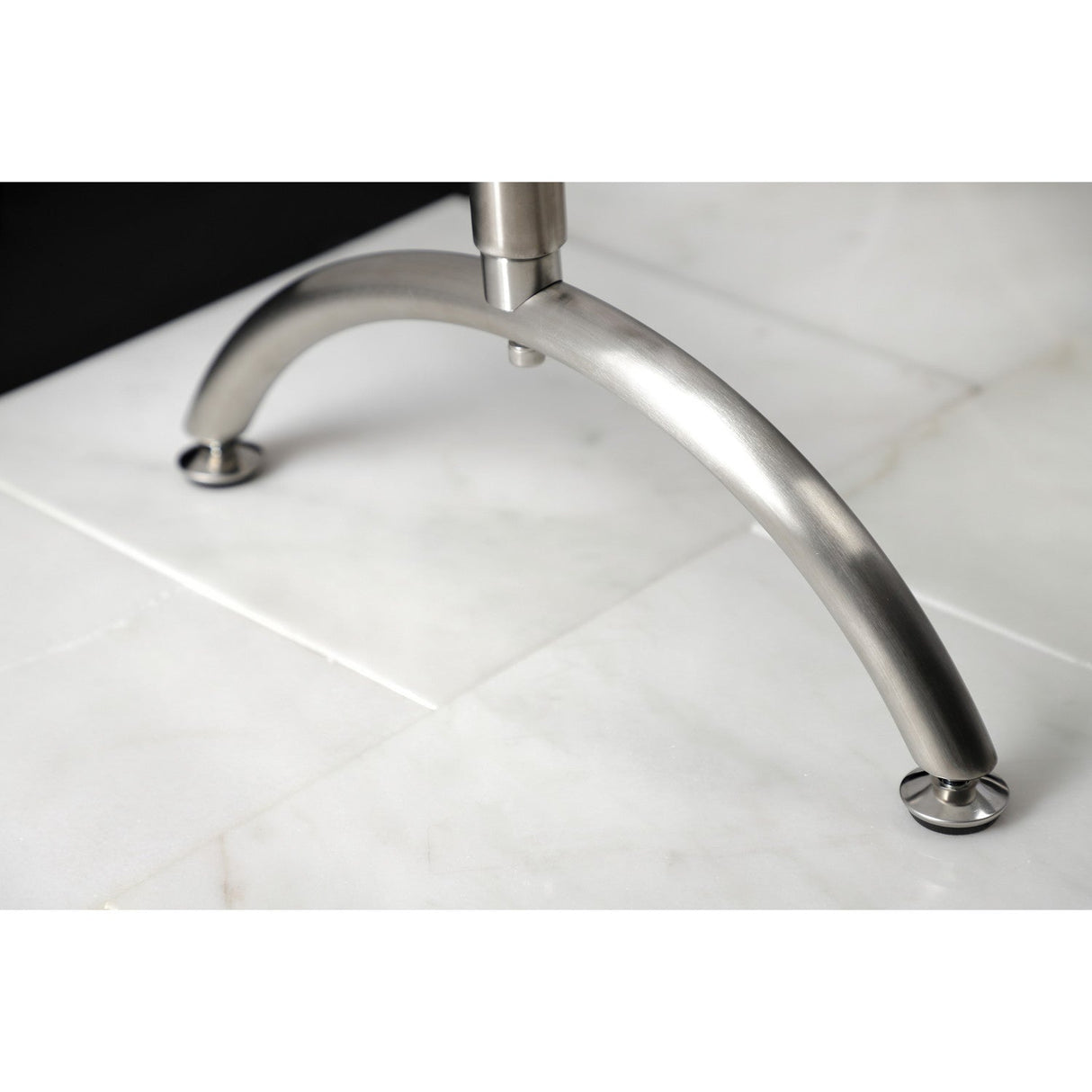 Templeton TWW3720SN Freestanding or Wall Mount Hardwired/Plug-In Electric Towel Warmer, Brushed Nickel