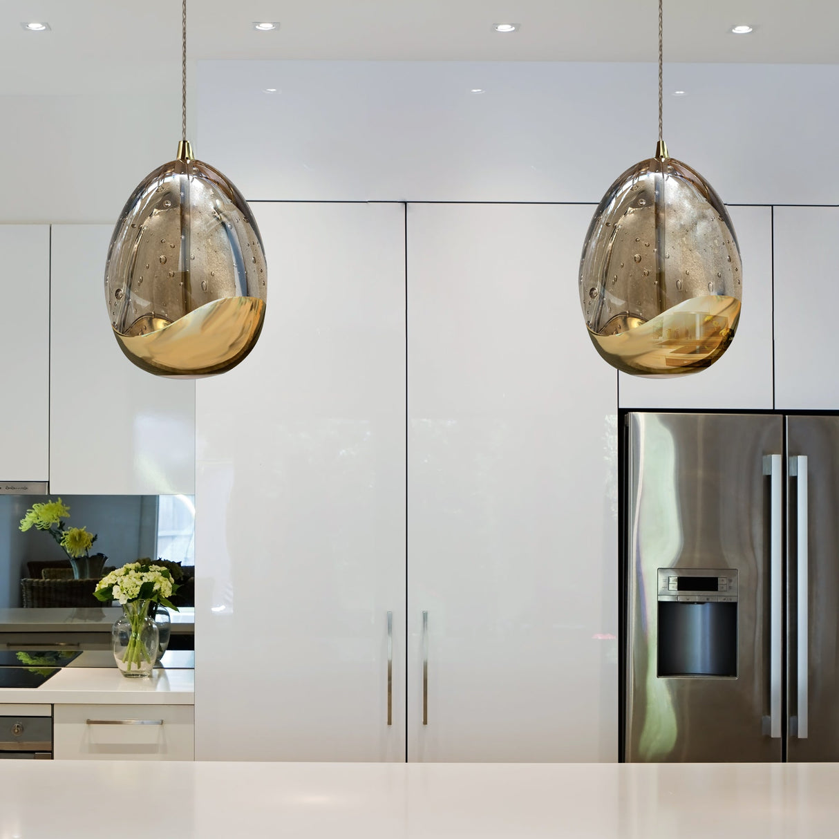 VONN Artisan Venezia VAP2201GL 3.5" Integrated LED ETL Certified Height Adjustable Pendant w/ Glass Shade, Black