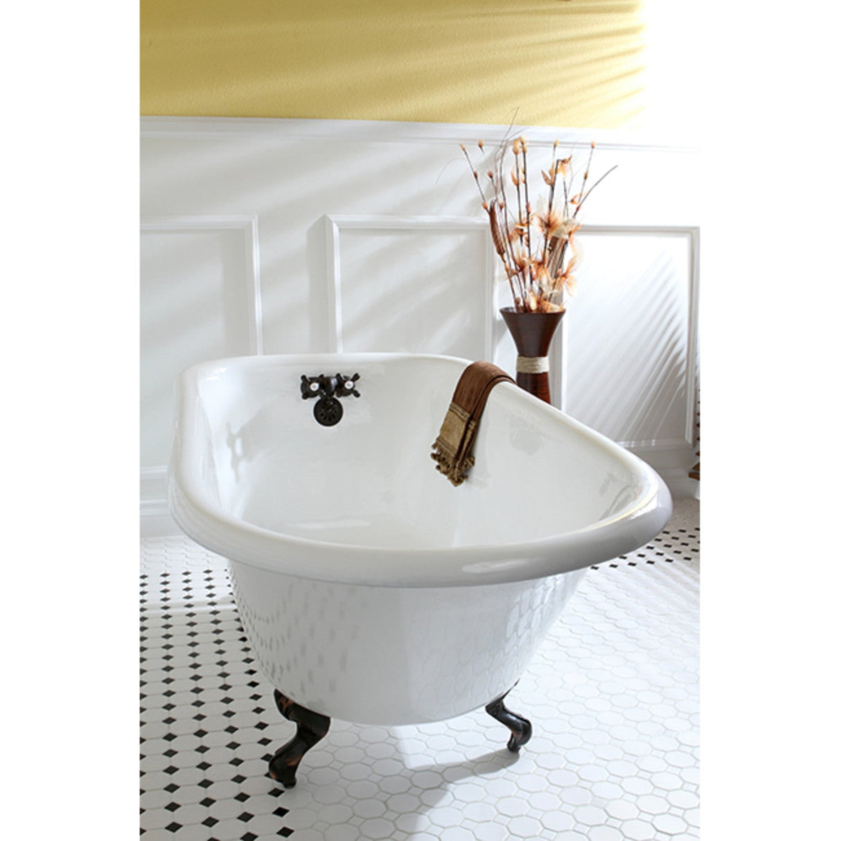 Aqua Eden VCT3D603019NT5 60-Inch Cast Iron Roll Top Clawfoot Tub with 3-3/8 Inch Wall Drillings, White/Oil Rubbed Bronze