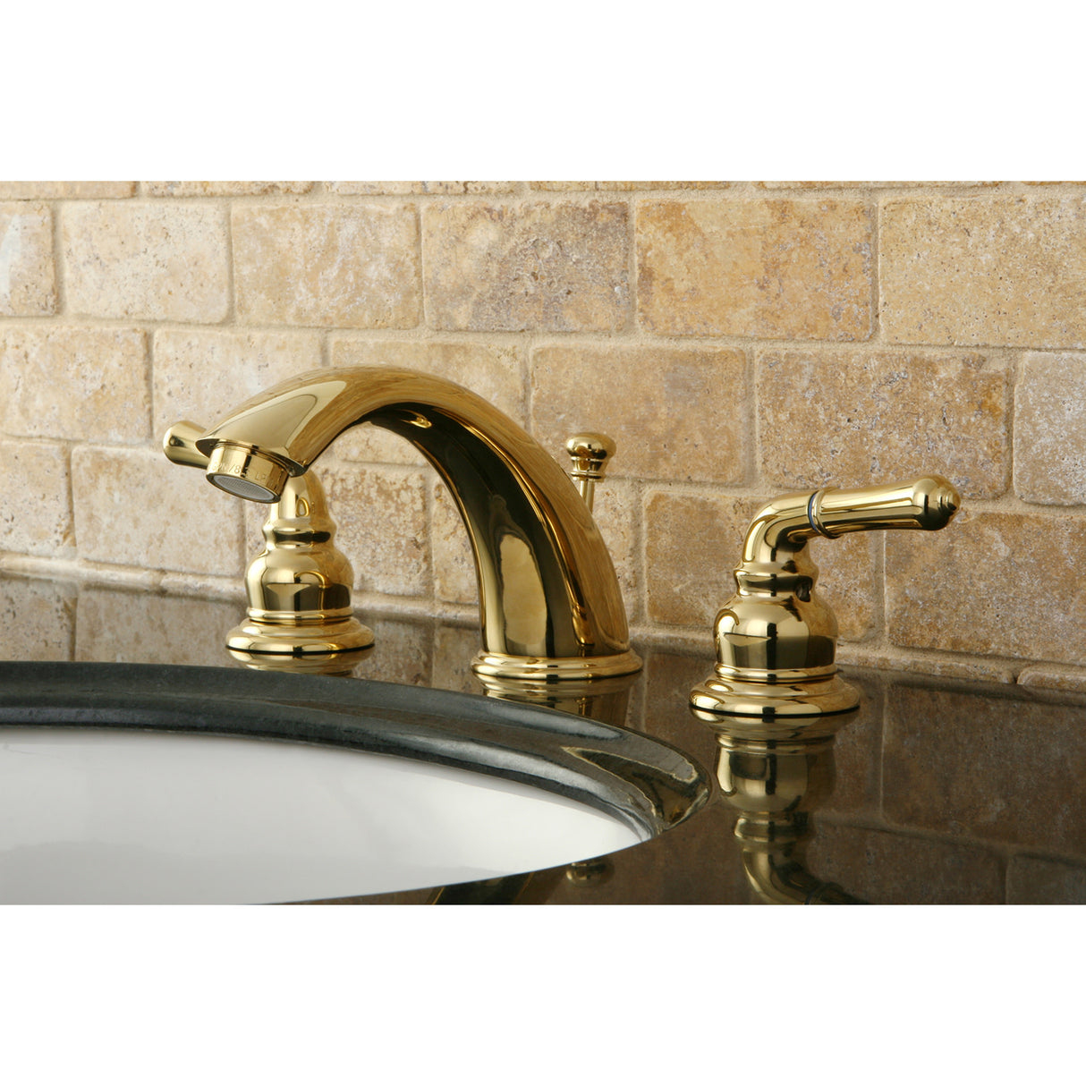 Kingston Brass KB962 Magellan Widespread Bathroom Faucet with Retail Pop-Up, Polished Brass