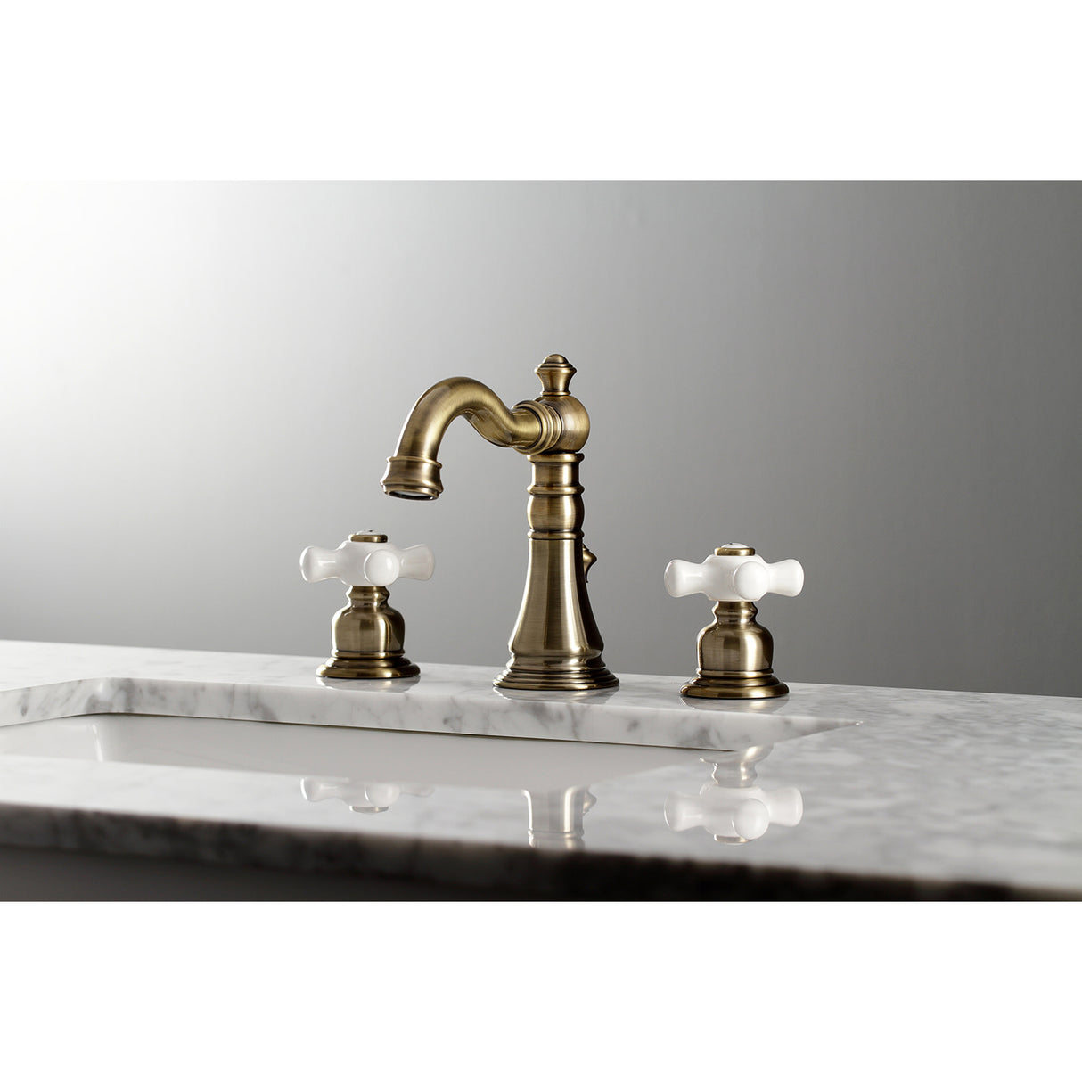Fauceture FSC19733PX American Classic Widespread Bathroom Faucet, Antique Brass