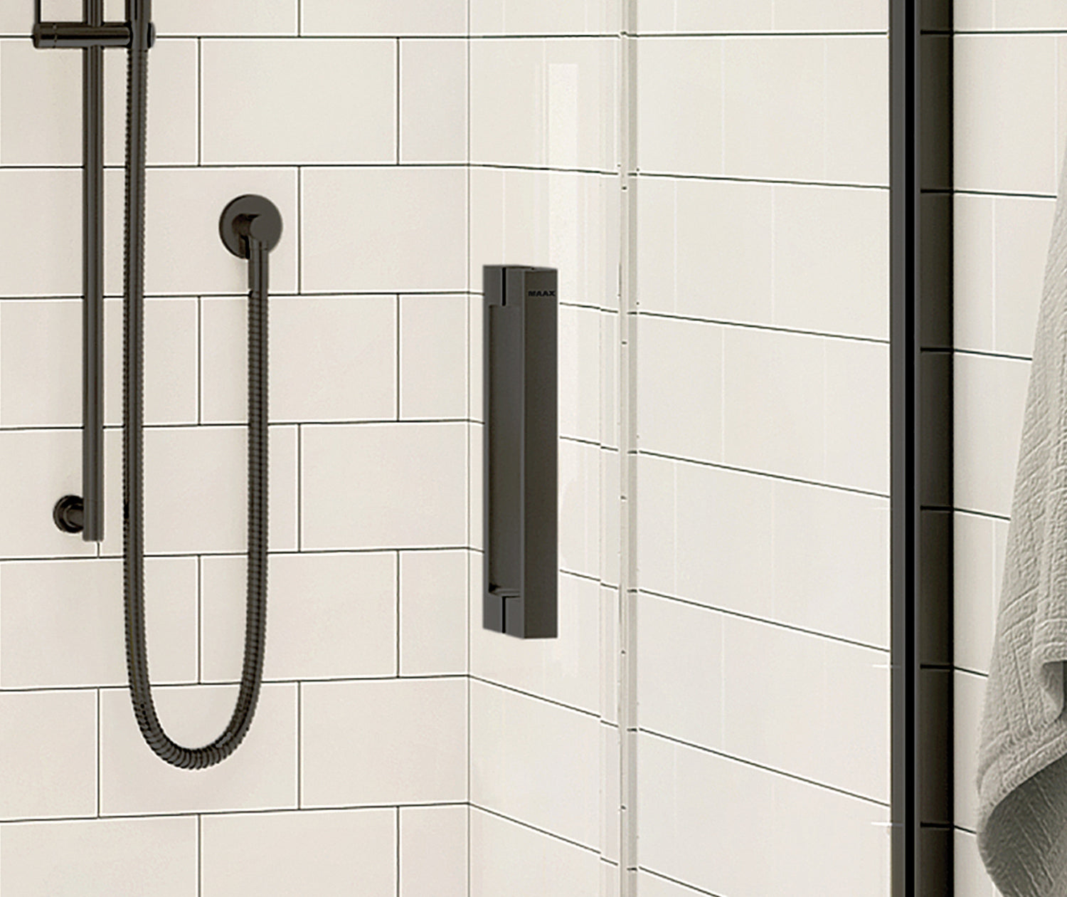 MAAX 137446-900-340-000 Radia Round 36 x 36 x 71 ½ in. 6 mm Sliding Shower Door for Corner Installation with Clear glass in Matte Black