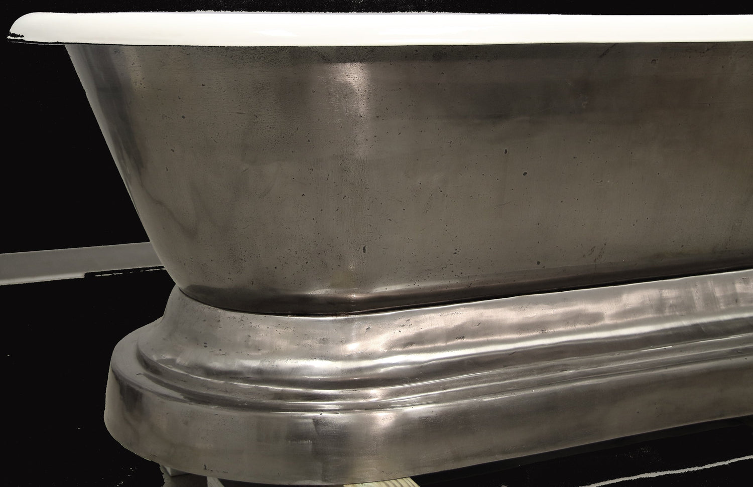 Doyle 67" Cast Iron Double Roll Top on Base