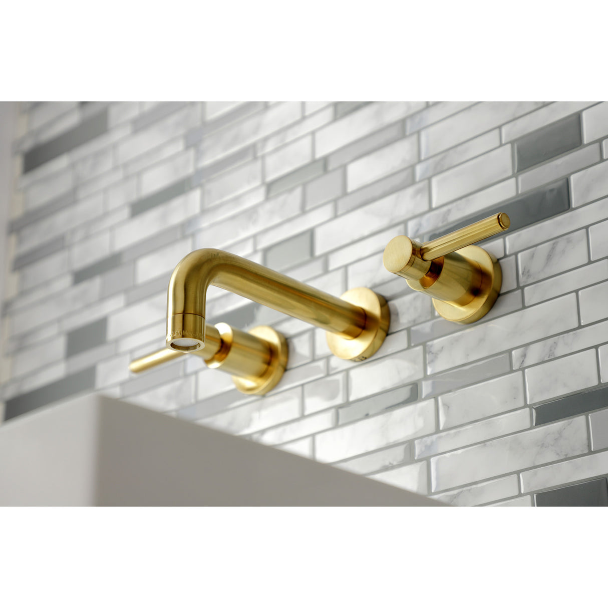 Kingston Brass KS8127DL Concord 2-Handle Wall Mount Bathroom Faucet, Brushed Brass