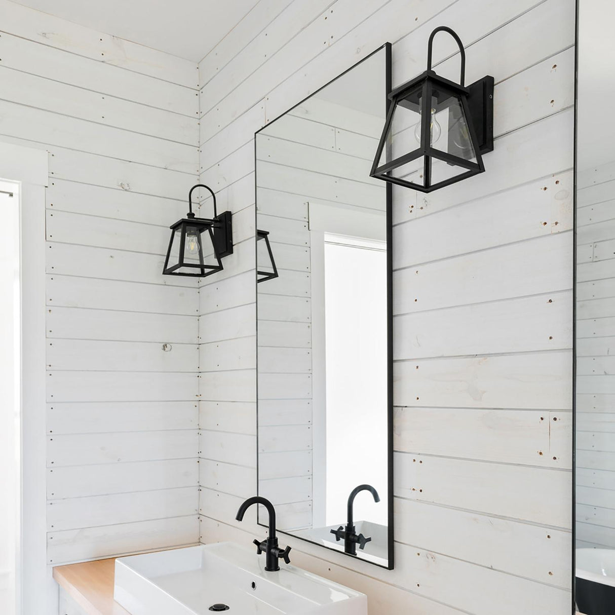 Capital Lighting 926811BK Belmore 1 Light Outdoor Wall Lantern Black