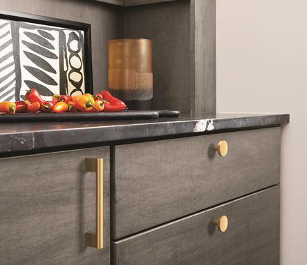 Amerock Cabinet Pull Champagne Bronze 5-1/16 inch (128 mm) Center-to-Center Versa 1 Pack Drawer Pull Cabinet Handle Cabinet Hardware