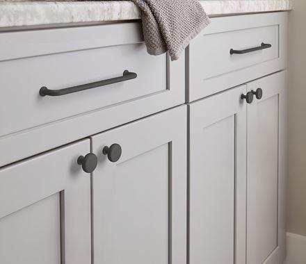 Amerock Cabinet Knob Matte Black 1-1/4 inch (32 mm) Diameter Factor 1 Pack Drawer Knob Cabinet Hardware