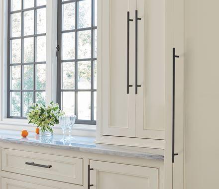 12 3/5" Center Bar Pull Finish: Oil Rubbed Bronze