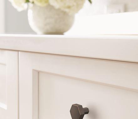 Amerock Cabinet Knob Oil Rubbed Bronze 1-1/4 inch (32 mm) Diameter Caliber 1 Pack Drawer Knob Cabinet Hardware