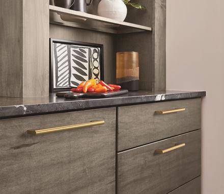 Amerock Cabinet Pull Champagne Bronze 6-5/16 inch (160 mm) Center-to-Center Versa 1 Pack Drawer Pull Cabinet Handle Cabinet Hardware