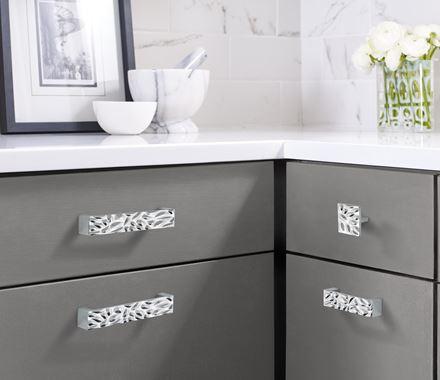 Amerock Cabinet Pull Polished Chrome 1-1/4 inch (32 mm) Center to Center Calathea 1 Pack Drawer Pull Drawer Handle Cabinet Hardware