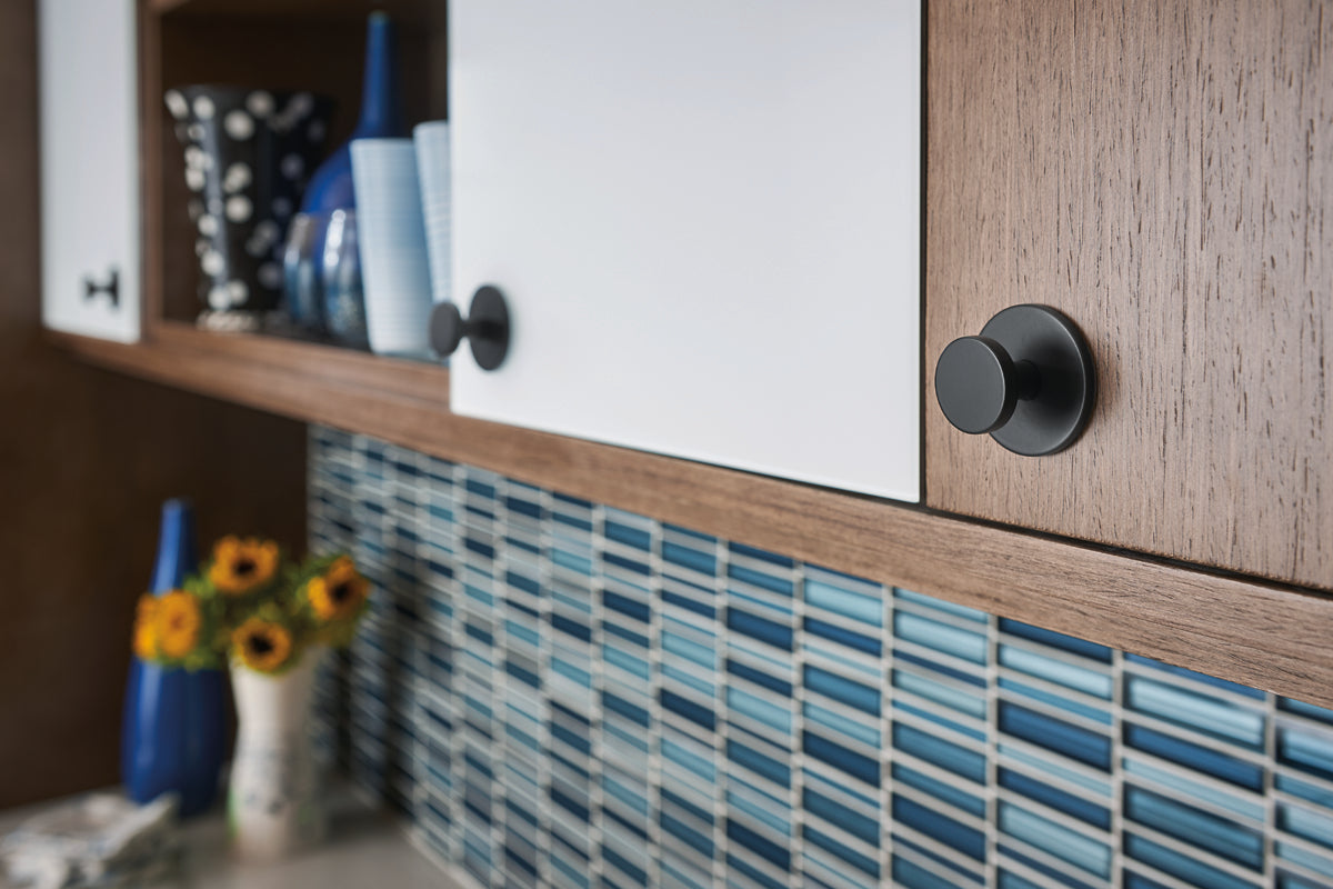 Atlas Homewares Dot Pull 7 9/16 Inch (c-c) Vintage Brass