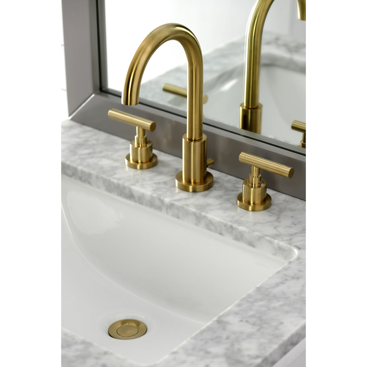 Kingston Brass FSC8923CML Manhattan Widespread Bathroom Faucet with Brass Pop-Up, Brushed Brass