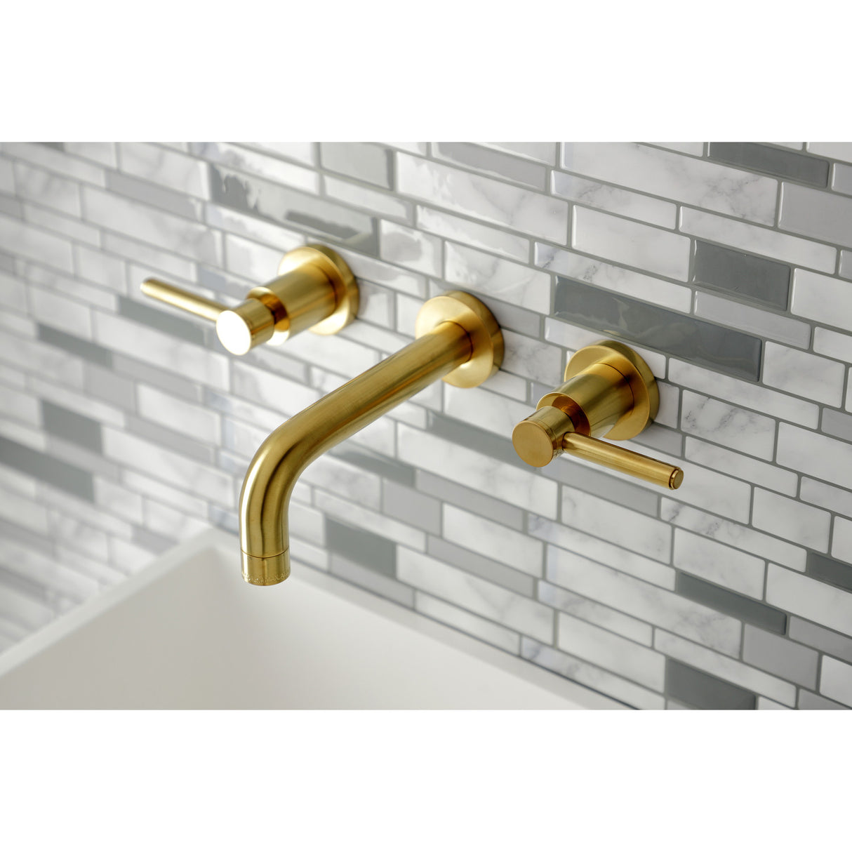 Kingston Brass KS8127DL Concord 2-Handle Wall Mount Bathroom Faucet, Brushed Brass