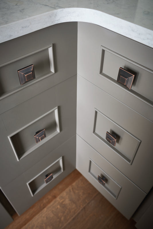 Atlas Homewares Trocadero Pull 7 1/2 Inch (c-c) Brushed Nickel