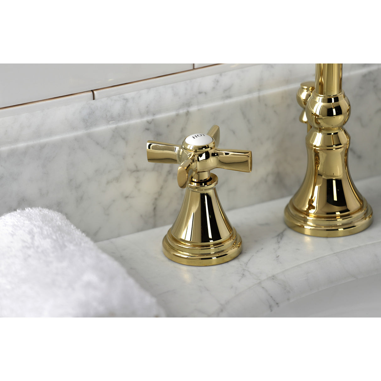 Kingston Brass KS2982ZX Millennium Widespread Bathroom Faucet with Brass Pop-Up, Polished Brass