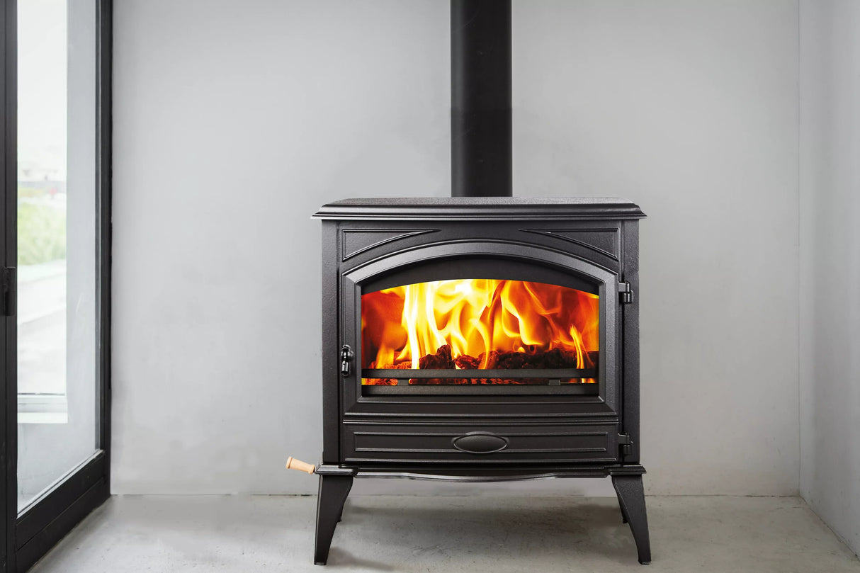 Amantii Lynwood-W76 Lynwood W76 - Cast Iron Wood Burning Stove