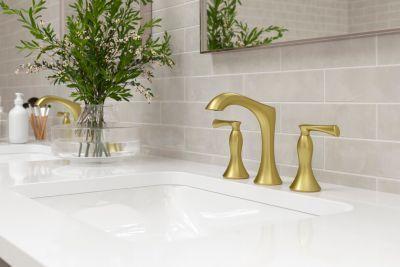 Pfister Brushed Gold 2-handle 8" Widespread Bathroom Faucet LG49-RH3BG