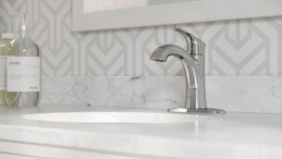 Pfister Polished Chrome Weller Single Control Bath Faucet LG42-WR0C