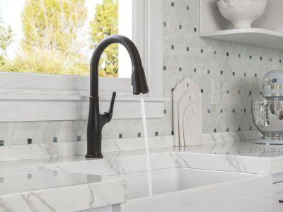 Pfister Tuscan Bronze 1-handle Pull-down Kitchen Faucet LG529-HGY