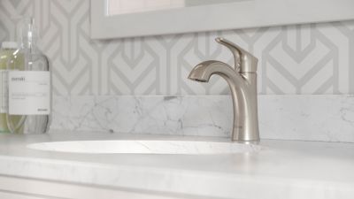 Pfister Brushed Nickel Weller Single Control Bath Faucet LG42-WR0K