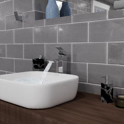 Pfister Polished Chrome Kenzo Single Handle Vessel Faucet LG40-DF1C